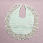 Babero panetes celeste