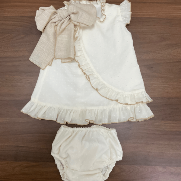 Vestido y braga Gordes