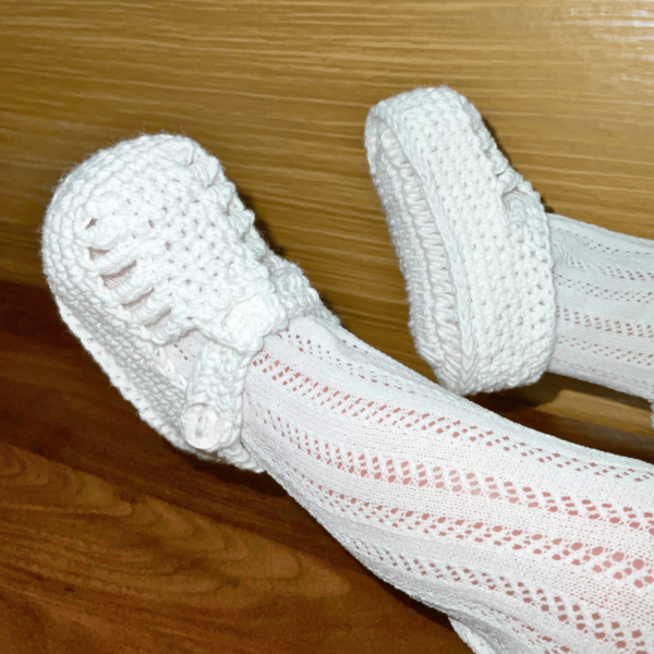 Medias caladas blancas