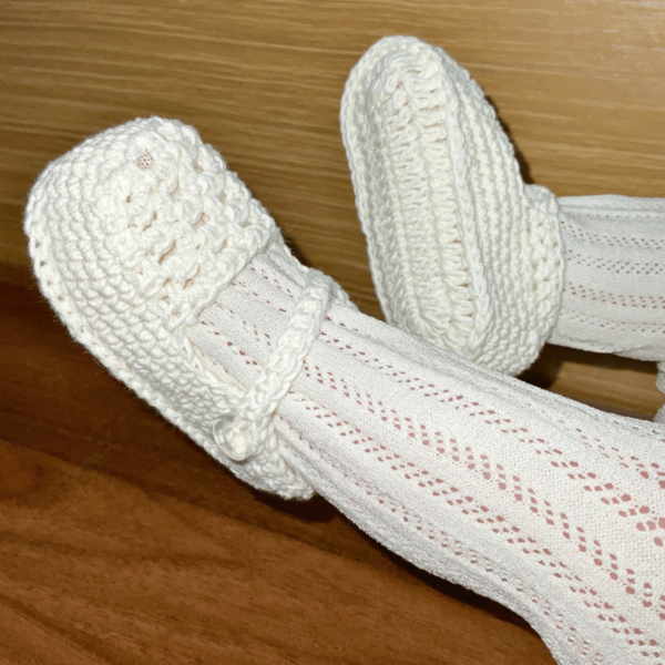 Medias caladas beige