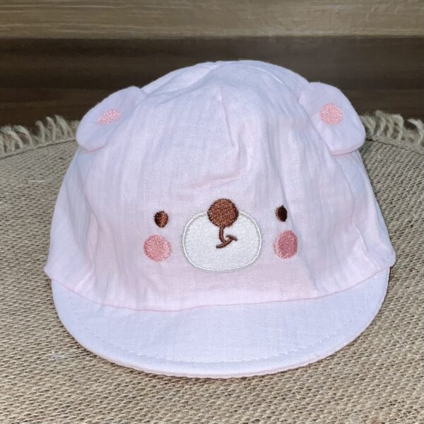 Gorro infantil con cara de osito rosa